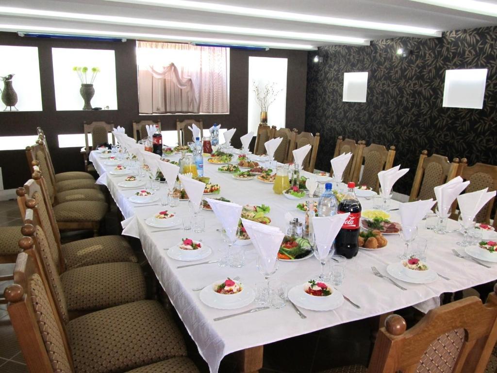 Kentavr Hotel Navapolatsk Dış mekan fotoğraf