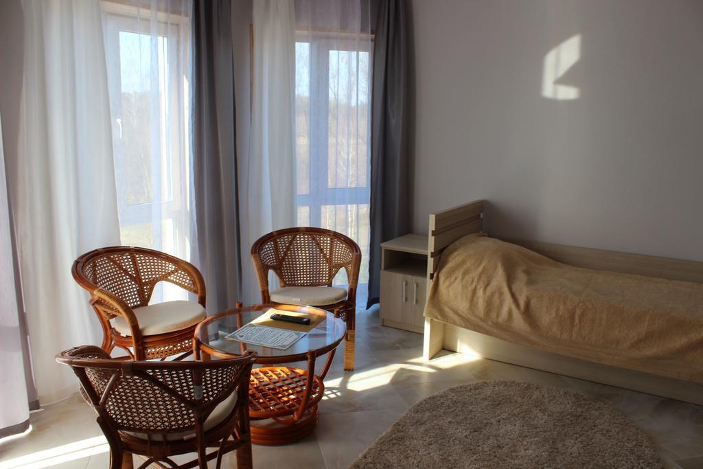 Kentavr Hotel Navapolatsk Oda fotoğraf