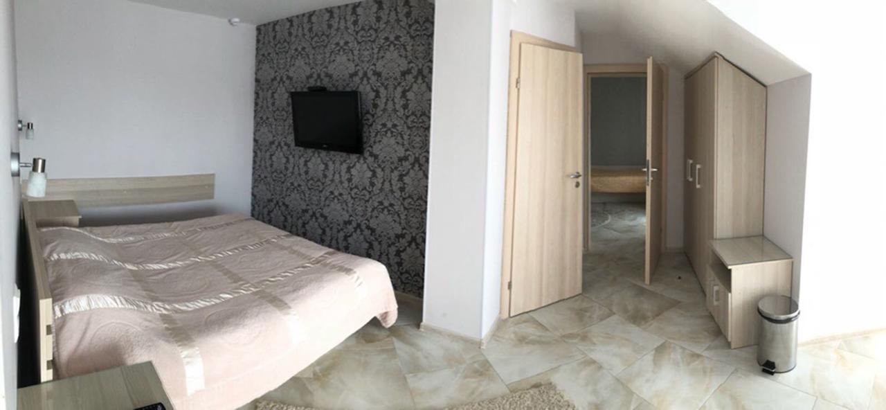 Kentavr Hotel Navapolatsk Dış mekan fotoğraf